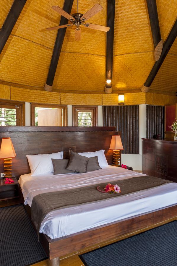 Hotel Nengone Village Mare Extérieur photo