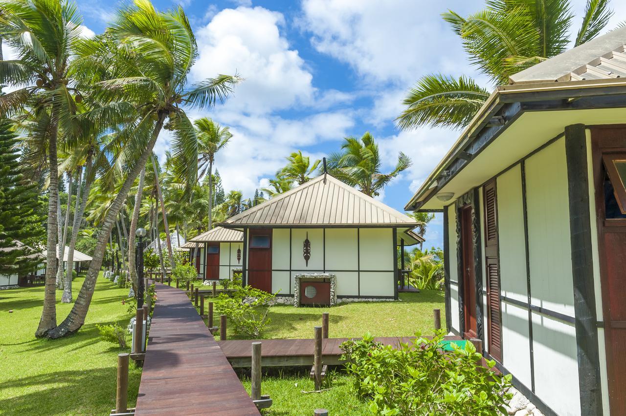 Hotel Nengone Village Mare Extérieur photo