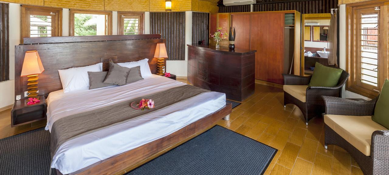 Hotel Nengone Village Mare Extérieur photo