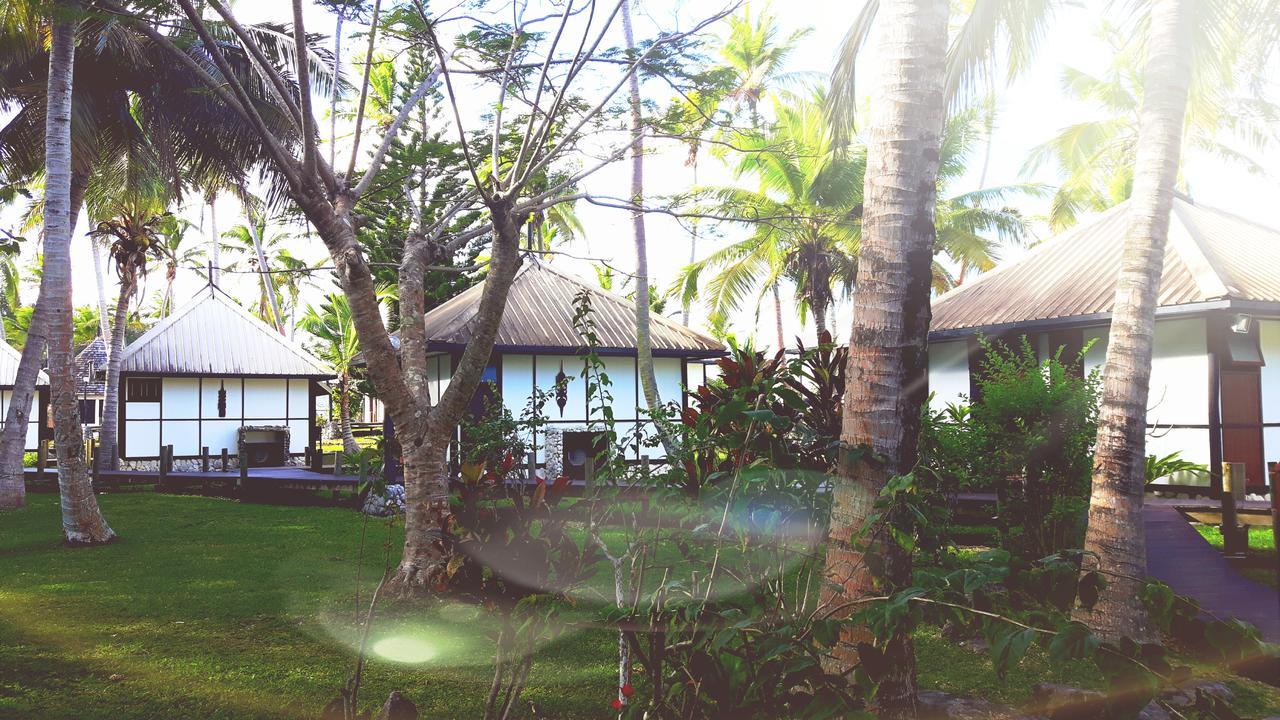 Hotel Nengone Village Mare Extérieur photo